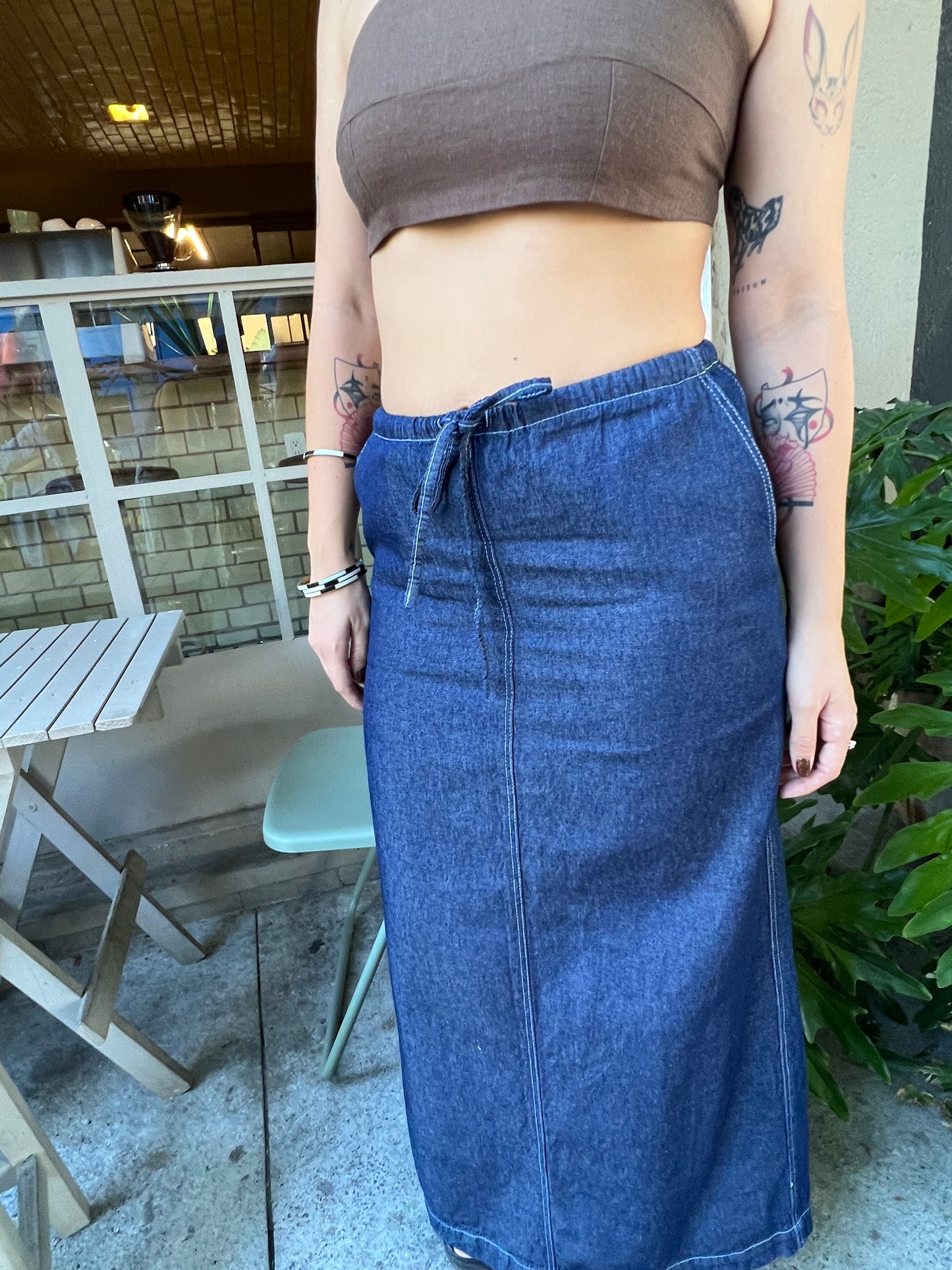 Falda Larga Abertura Atras Mila