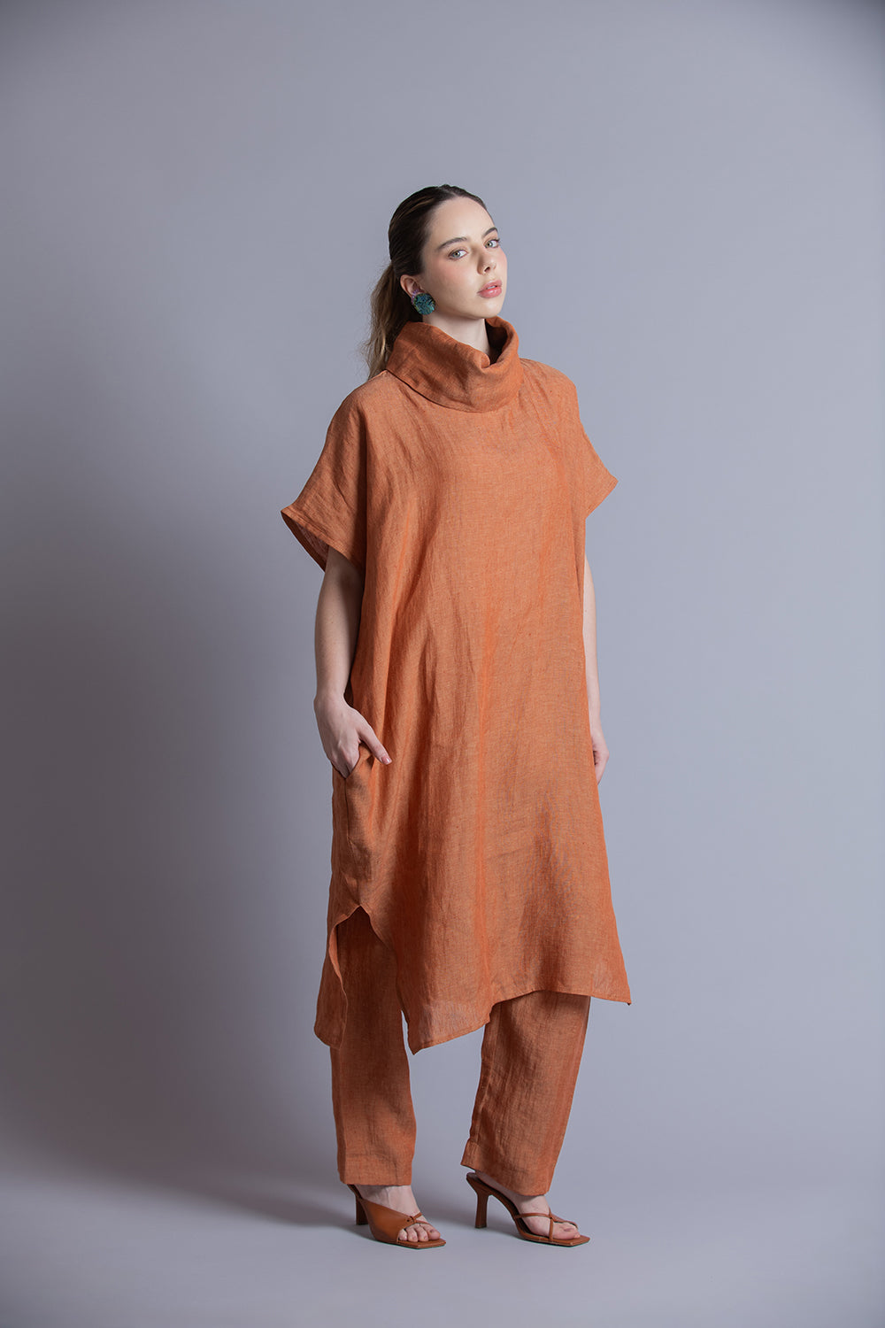 Vestido Cuello Alto Lino Karla