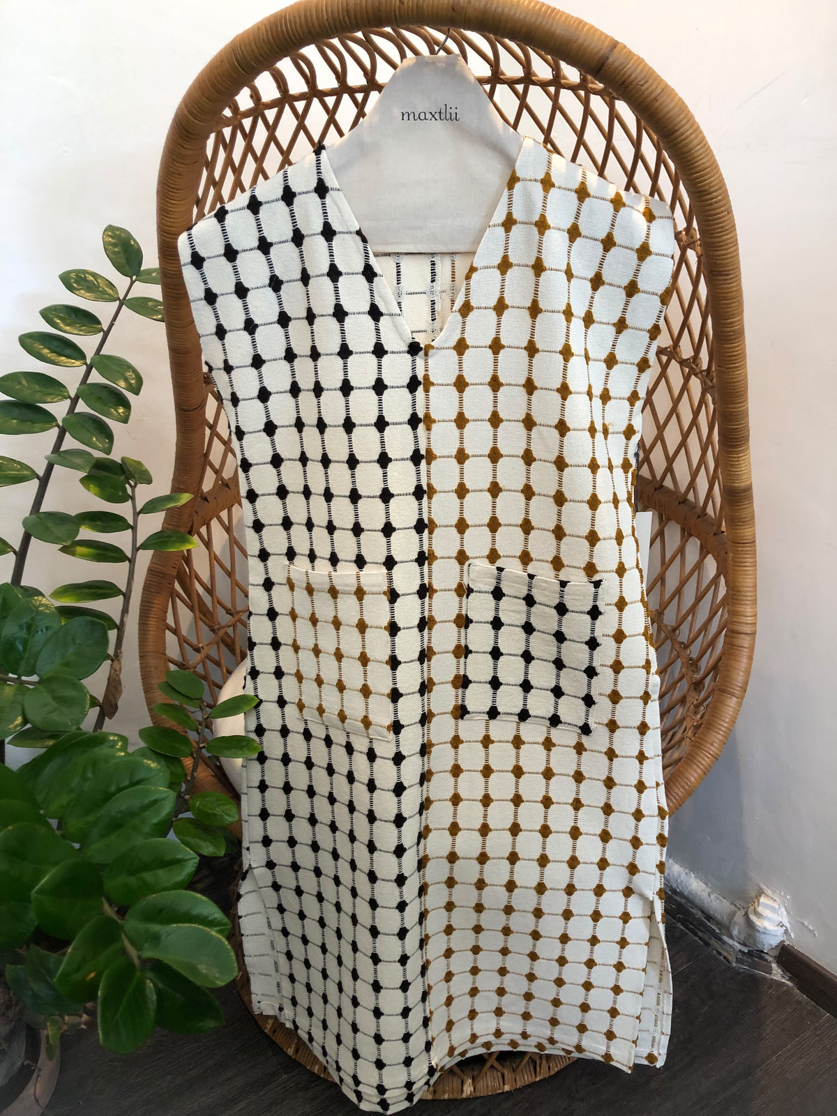 Vestido Tipo Huipil en Telar Arona