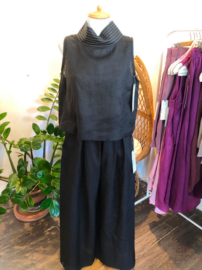 Blusa lino cuello pespuntes Fera