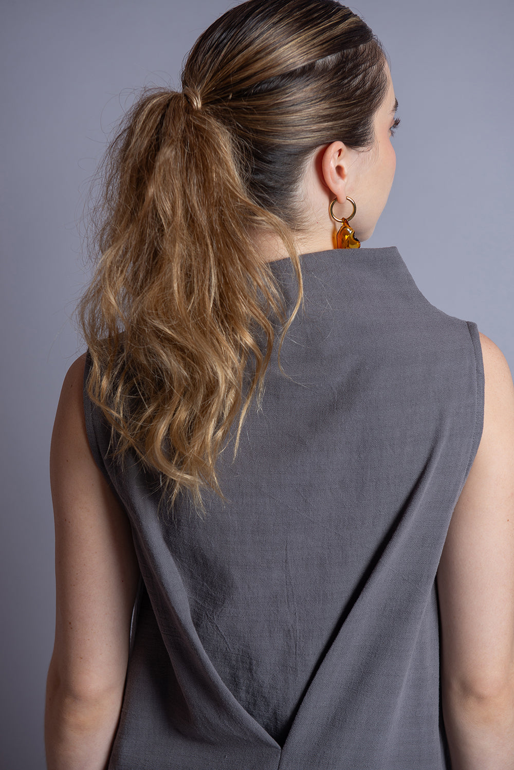 Vestido Corto Cuello sin Mangas Andie
