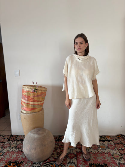 Blusa con Cuello Capucha Val