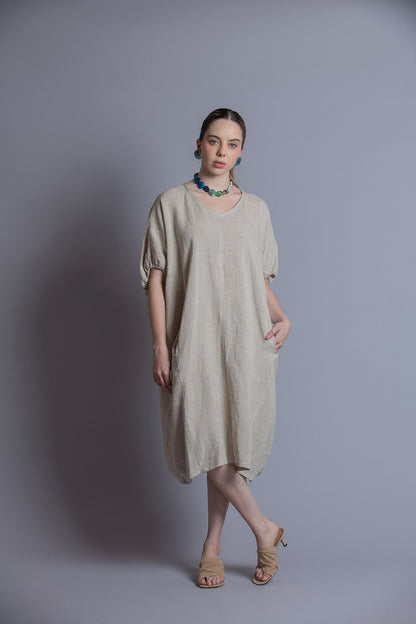 Vestido Amplio con resorte en mangas Lino Zuri